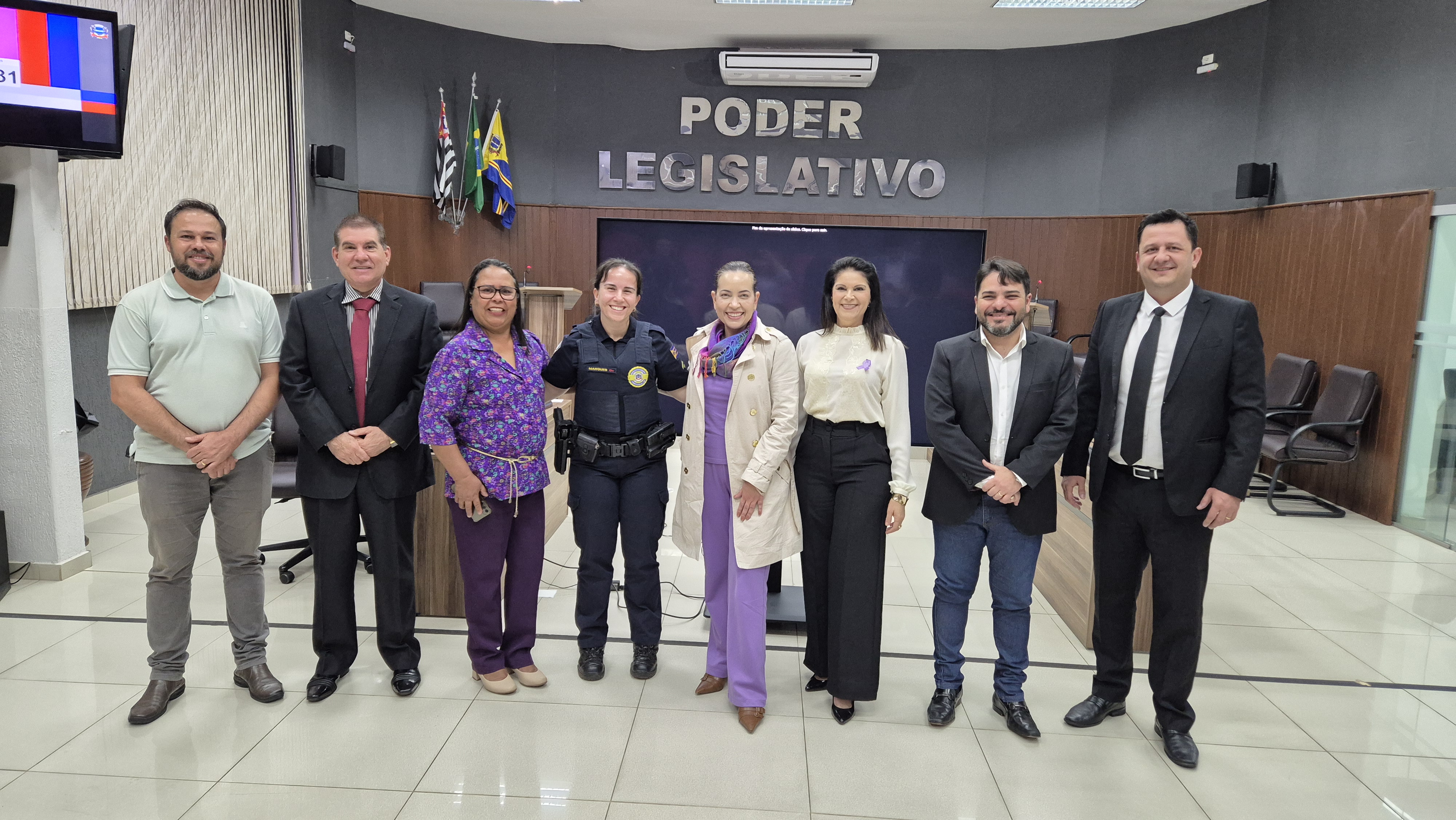 Câmara Municipal realiza palestra referente ao Agosto Lilás, mês de conscientização pelo fim da violência contra a mulher